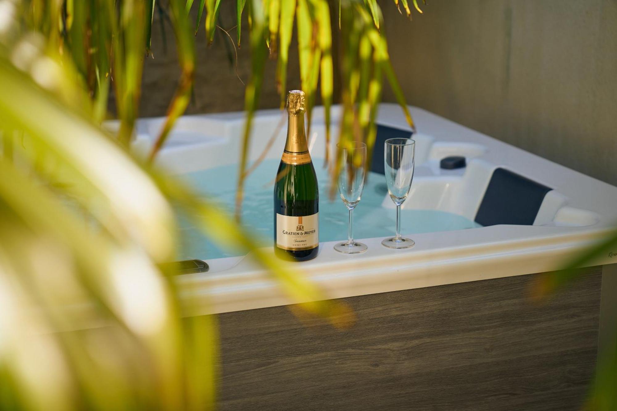 Suite Atypique - Jacuzzi Privatif En Centre Ville De Cognac Exteriér fotografie